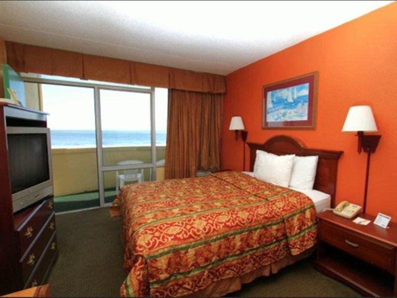Days Inn By Wyndham Myrtle Beach-Beach Front Exteriör bild